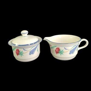 Lenox Poppies on Blue Sugar Bowl With Lid And Creamer Set White With Floral‎ Vtg